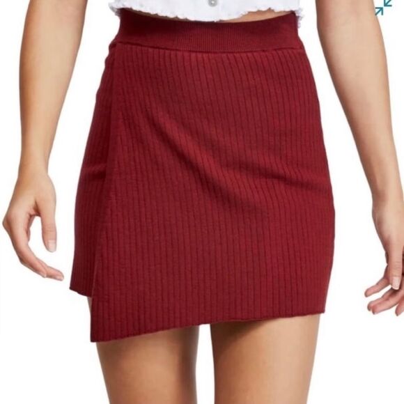 Free People Mod Wrap Skirt in Wine - Picture 5 of 14
